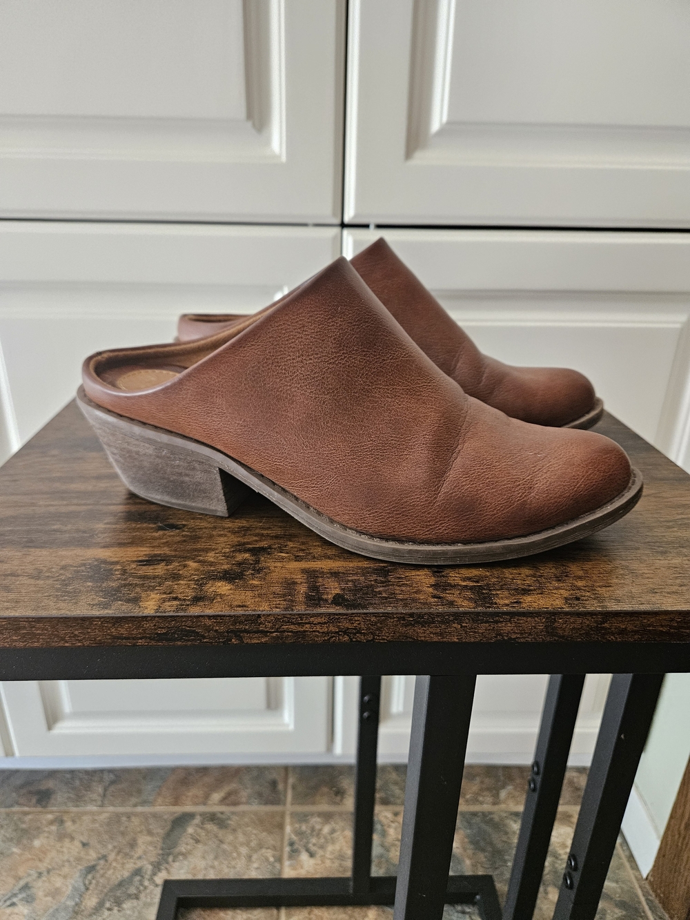 Eurosoft Avetta Brown Faux Leather Mules Boho Chic Earthy Granola Comfort Casual